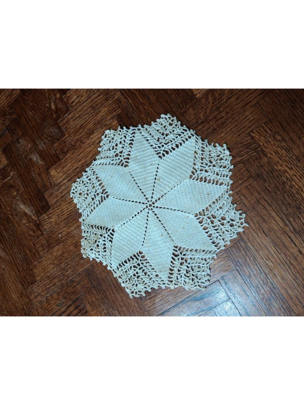 Vintage Handmade Crocheted Round Doily, Ivory, 9", Star Pattern,